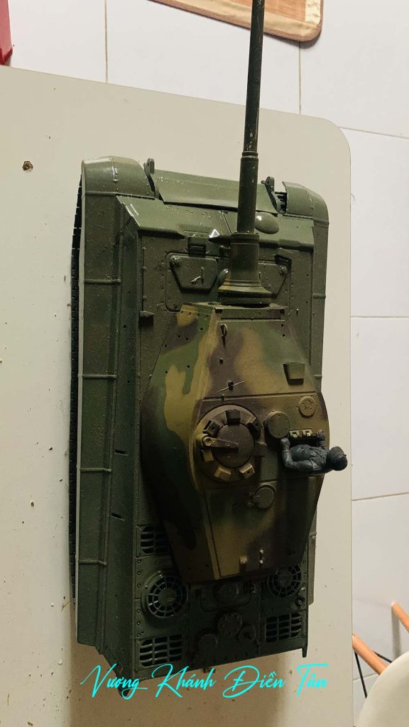 xe tăng điều khiển từ xa cũ