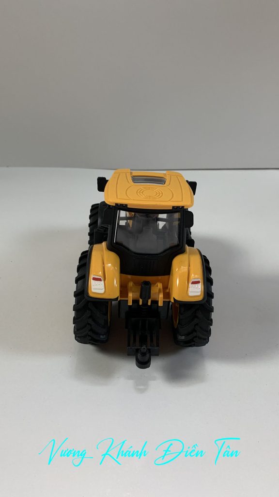xe máy cày điều khiển từ xa 