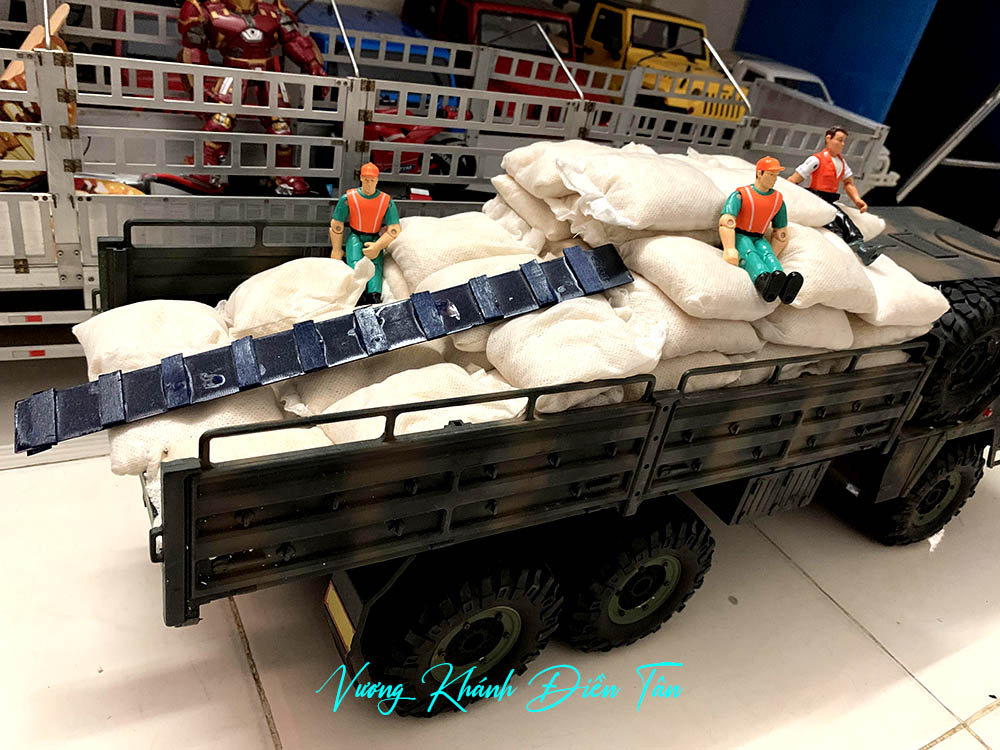 xe điều khiển từ xa