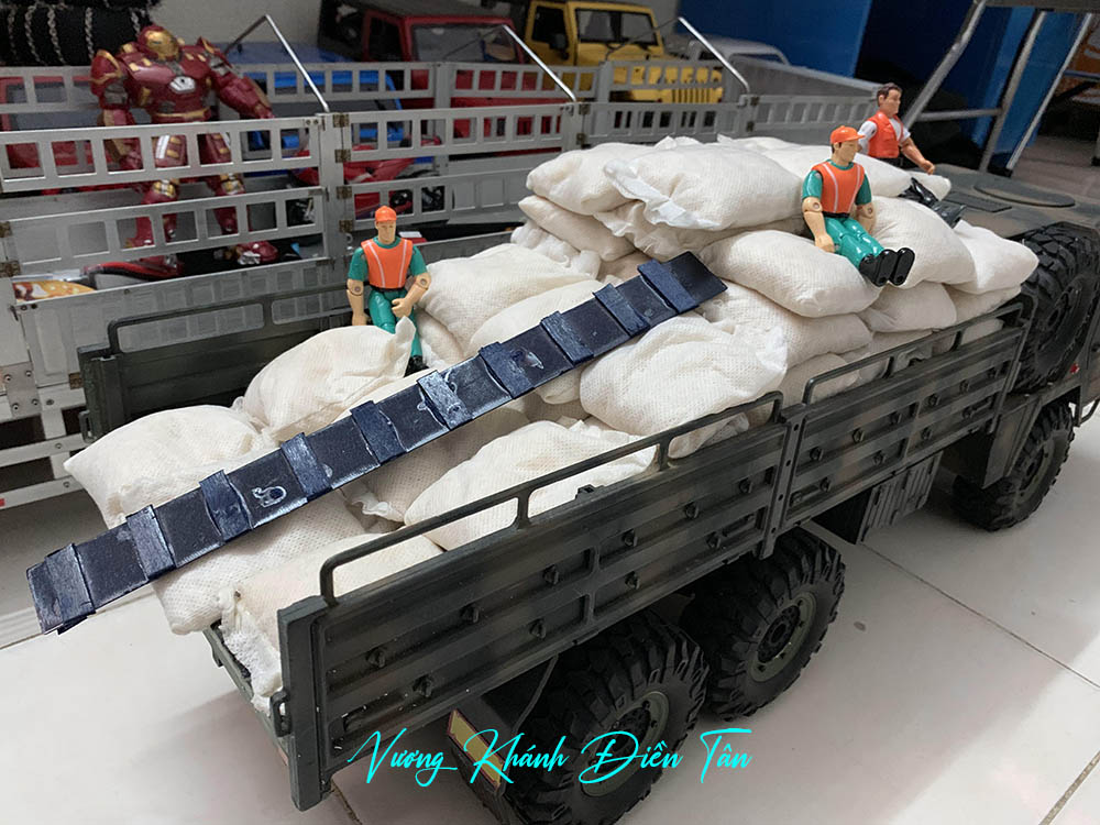 xe điều khiển từ xa