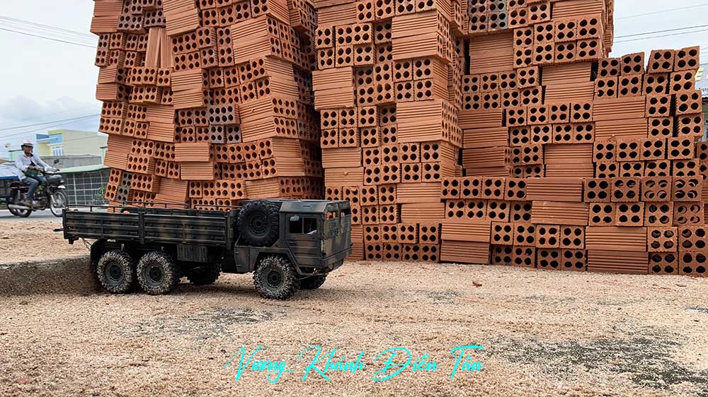 xe điều khiển từ xa