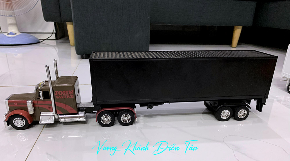 xe điều khiển từ xa